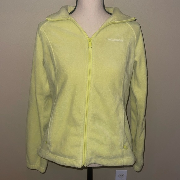 Columbia Jackets & Blazers - Columbia yellow zip up fleece jacket size medium